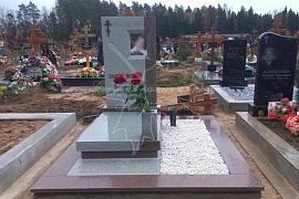 Эксклюзивный мемориальный комплекс из светлых гранитов